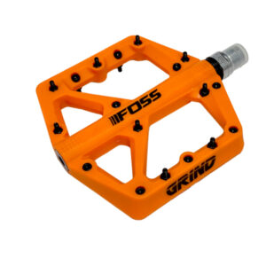 Pedal FOSS GRIND Termoplastico 9/16.Pins Intercambiables, Rodamientos sellados. Orange